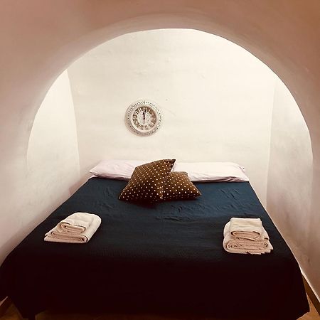 Al Corso Bed & Breakfast Molfetta Bagian luar foto